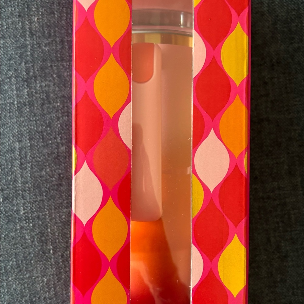 Stanley X Barbie Twist ‘N Turn FLOWSTATE H2.0 40 oz Pink Tumbler BNIB - Picture 7 of 15